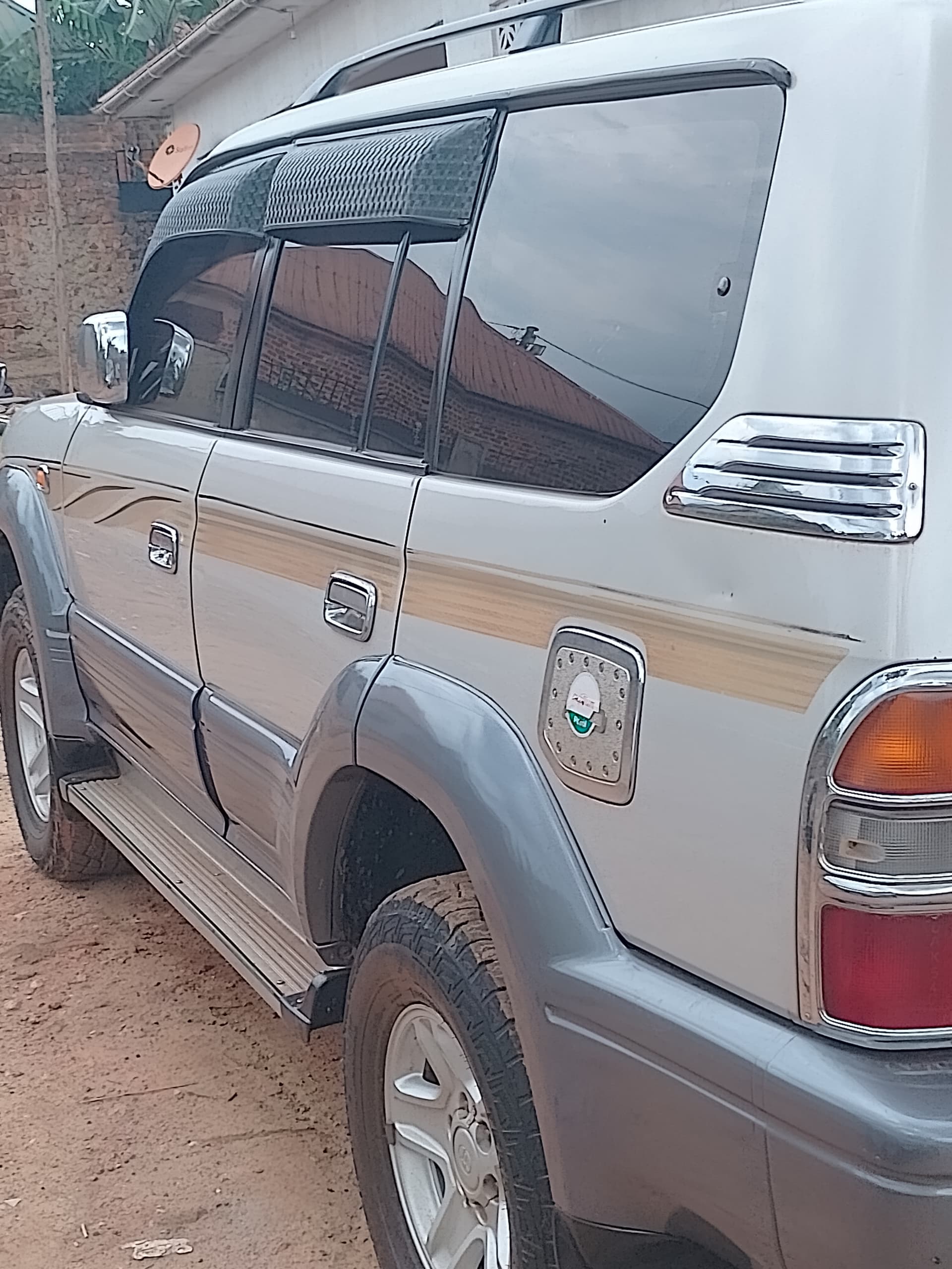 Compare and Choose the Best Prices for Car Rental East Africa